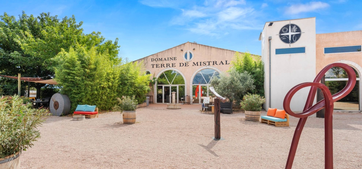 Restaurant Terre de Mistral - Restaurant Rousset - Moulin à Huile Rousset