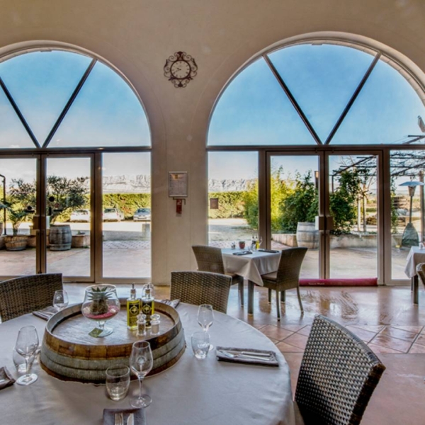 Le restaurant - L'auberge Terre Du Mistral - Auberge Rousset - bien manger ROUSSET