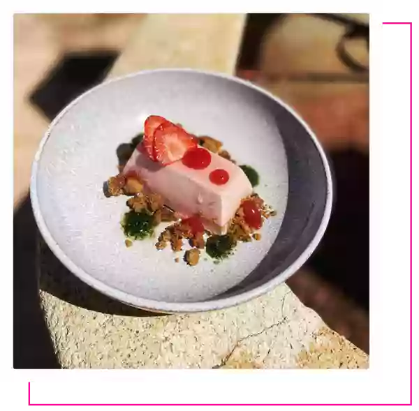 Ferme Auberge Terre de Mistral - Restaurant Rousset - Cuisine Locale
